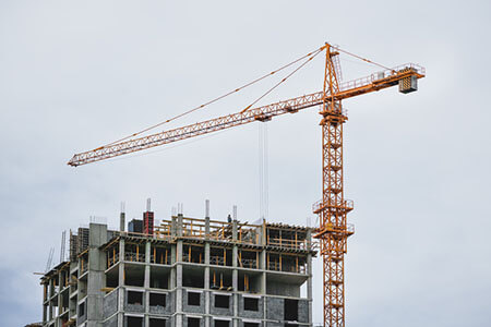 crane at a construction site, crane accident facts and statistics