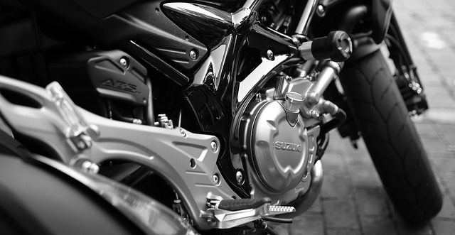 motorcycle-410165_640.jpg